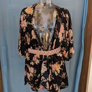 Forever 21 Floral Robe